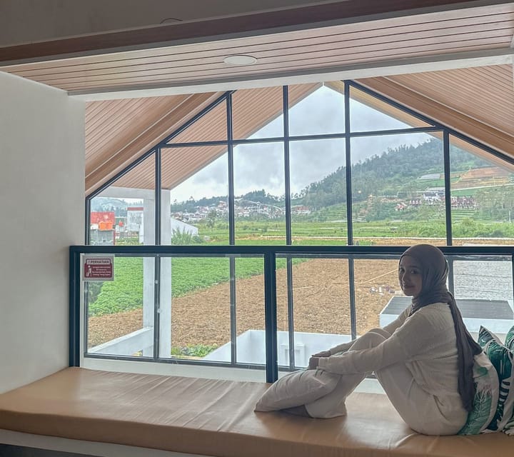 Villa dieng dengan Private Pool kapasitas 8 orang ~ Untung Villa