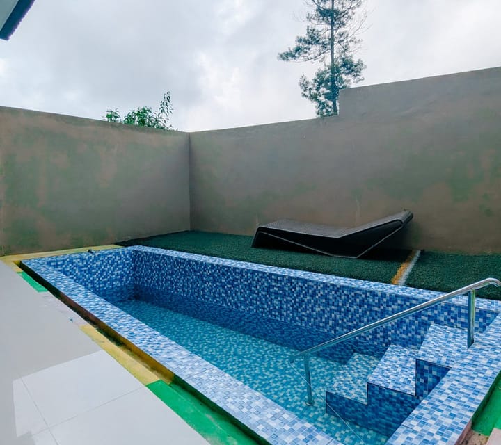 Villa dieng  Private Pool di antara kebun teh tambi ~Napoleon Platinum
