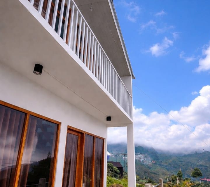 Villa dekat Pintu langit view Gunung Sindoro ~ whitestone